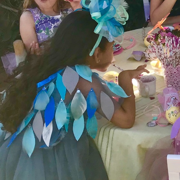 Handmade felt and feathered sheer cape. Worn once, absolutely stunning - Picture 6 of 8